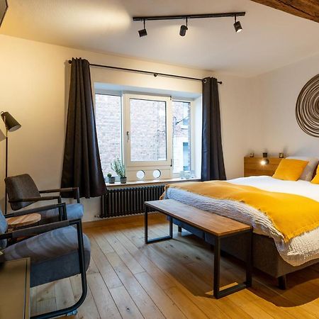 Ardenne Bnb Gite Urbain Avec Terrasse Marche-en-Famenne Eksteriør billede